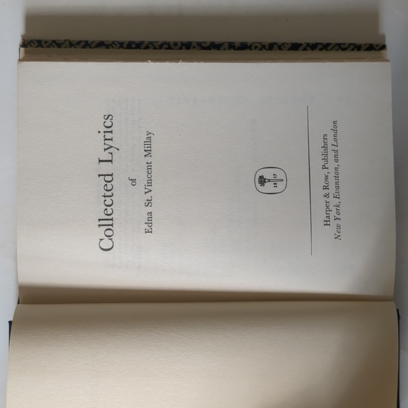 Collected Lyrics of Edna St. Vincent Millay - 1939 - Picture 6 of 12